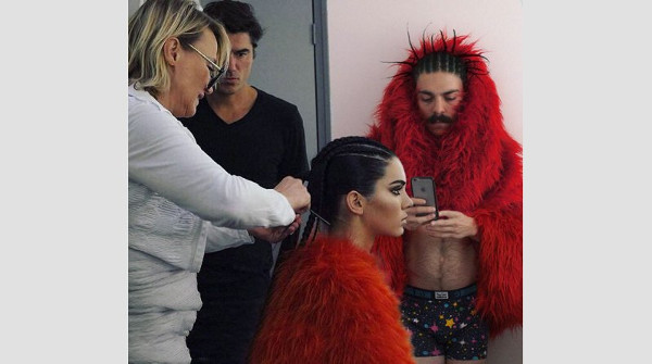 guy-photoshops-himself-kendall-kirby-jenner-40-585b8d93bb463_700
