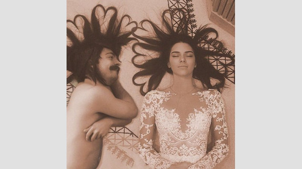 guy-photoshops-himself-kendall-kirby-jenner-8-585b8d49d2ccf_700