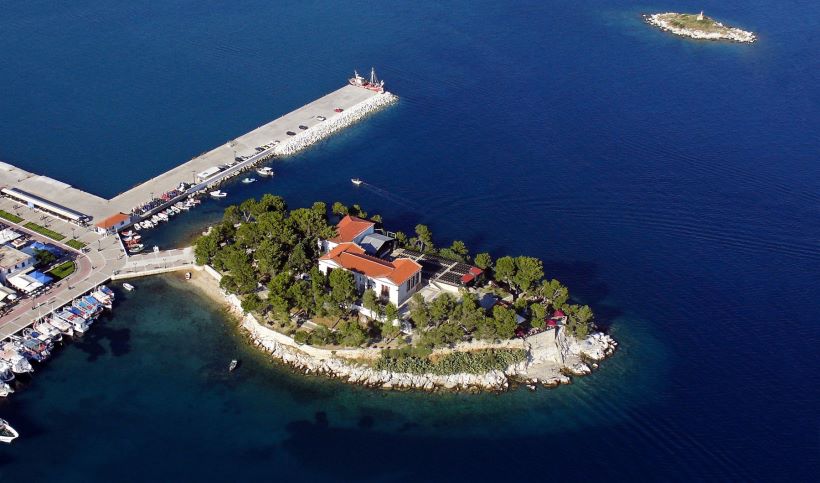 Χώρα και Μπούρτζι, Σκιάθος